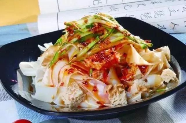 啤酒和白酒，哪個(gè)對(duì)身體危害更大？家里有喝酒的人一定要看！